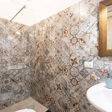 Marigio Oda ve Kahvaltı 4*