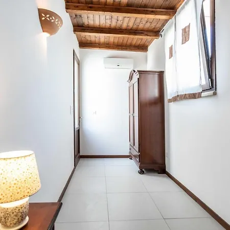 Marigio Oda ve Kahvaltı