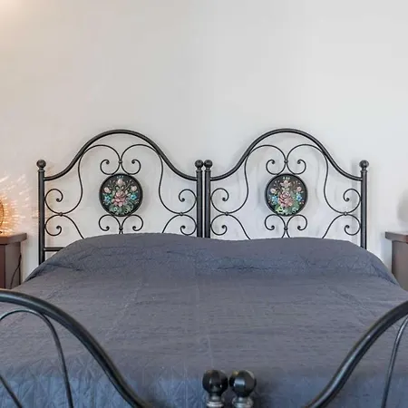 Oda ve Kahvaltı Marigio 4*